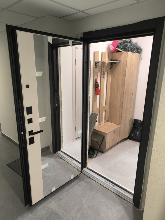 Фото входной двери №62